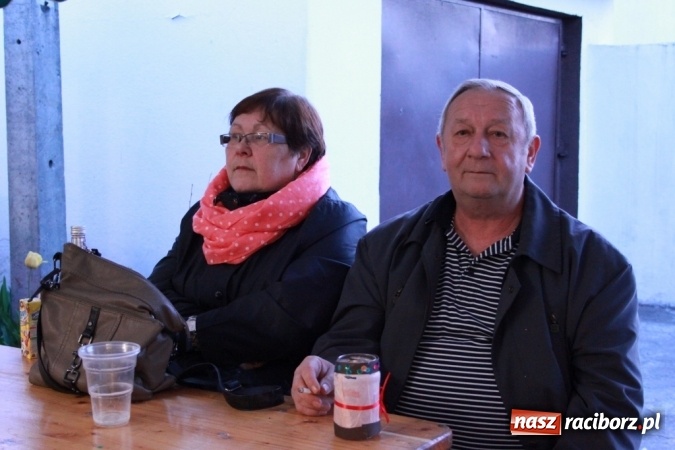 Zdjęcie w galerii na portalu naszraciborz.pl: Coys na wojnowickiej majówce wiadomości z regionu