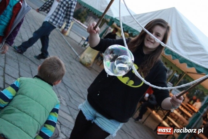 Zdjęcie w galerii na portalu naszraciborz.pl: Coys na wojnowickiej majówce wiadomości z regionu