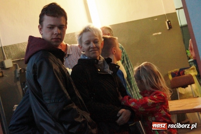 Zdjęcie w galerii na portalu naszraciborz.pl: Coys na wojnowickiej majówce wiadomości z regionu