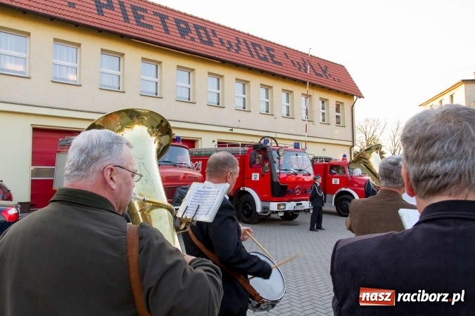 Zdjęcie w galerii na portalu naszraciborz.pl: Pietrowicki pochód św. Floriana  wiadomości z regionu