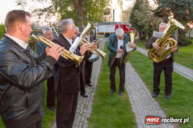 Zdjęcie w galerii na portalu naszraciborz.pl: Pietrowicki pochód św. Floriana  wiadomości z regionu