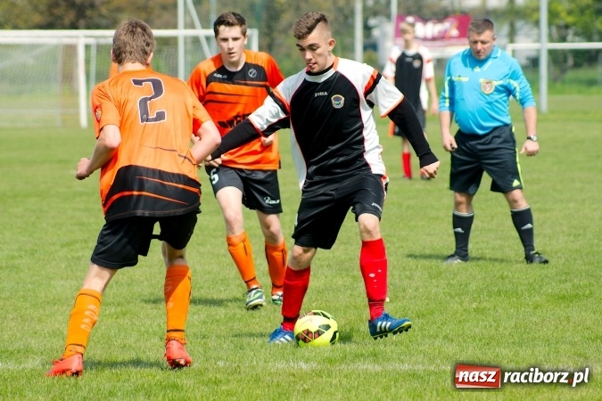 Zdjęcie w galerii na portalu naszraciborz.pl: Juniorzy starsi: Remis Rafako z wiceliderem z Rogowa wiadomości z regionu