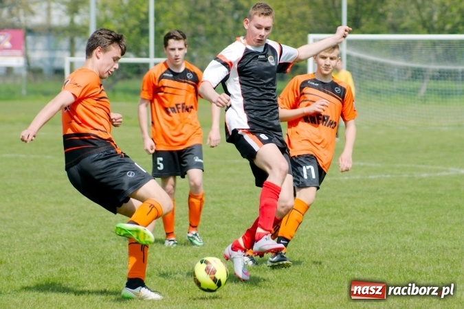 Zdjęcie w galerii na portalu naszraciborz.pl: Juniorzy starsi: Remis Rafako z wiceliderem z Rogowa wiadomości z regionu