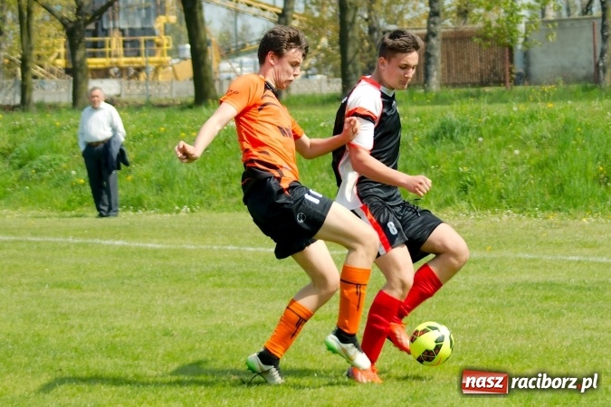 Zdjęcie w galerii na portalu naszraciborz.pl: Juniorzy starsi: Remis Rafako z wiceliderem z Rogowa wiadomości z regionu