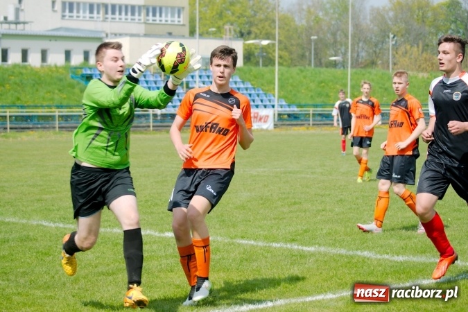 Zdjęcie w galerii na portalu naszraciborz.pl: Juniorzy starsi: Remis Rafako z wiceliderem z Rogowa wiadomości z regionu