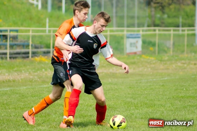 Zdjęcie w galerii na portalu naszraciborz.pl: Juniorzy starsi: Remis Rafako z wiceliderem z Rogowa wiadomości z regionu