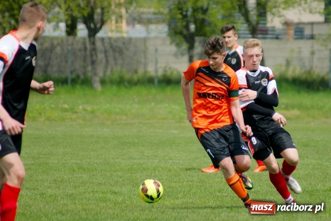 Zdjęcie w galerii na portalu naszraciborz.pl: Juniorzy starsi: Remis Rafako z wiceliderem z Rogowa wiadomości z regionu