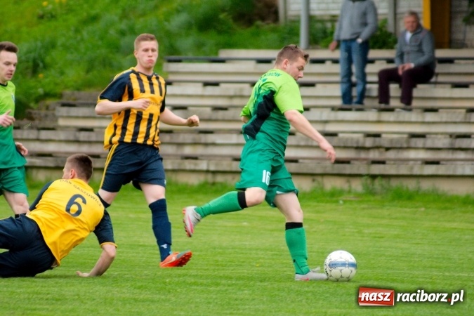 Zdjęcie w galerii na portalu naszraciborz.pl: Quo vadis Gamów? Rezerwy gaszowickiego Dębu lepsze od gospodarzy wiadomości z regionu