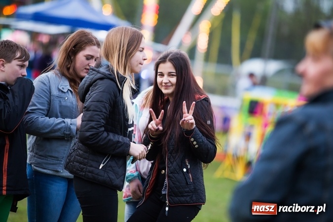 Zdjęcie w galerii na portalu naszraciborz.pl: Gang Marcela na zakończenie pierwszego dnia majówki w Nędzy wiadomości z regionu