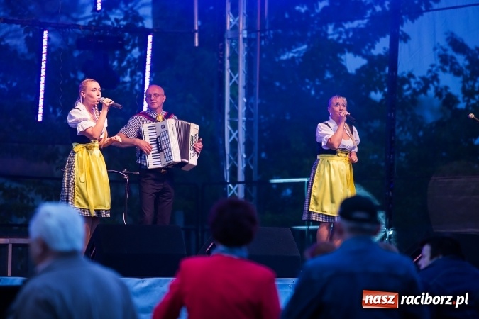 Zdjęcie w galerii na portalu naszraciborz.pl: Gang Marcela na zakończenie pierwszego dnia majówki w Nędzy wiadomości z regionu