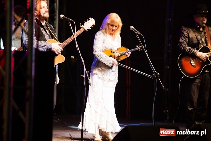 Zdjęcie w galerii na portalu naszraciborz.pl: Gang Marcela na zakończenie pierwszego dnia majówki w Nędzy wiadomości z regionu