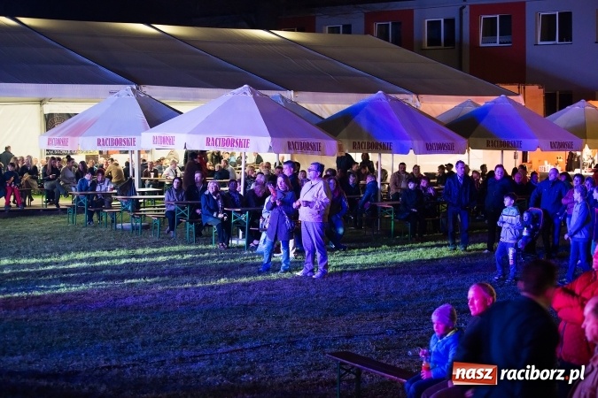 Zdjęcie w galerii na portalu naszraciborz.pl: Gang Marcela na zakończenie pierwszego dnia majówki w Nędzy wiadomości z regionu