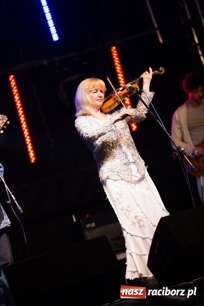 Zdjęcie w galerii na portalu naszraciborz.pl: Gang Marcela na zakończenie pierwszego dnia majówki w Nędzy wiadomości z regionu