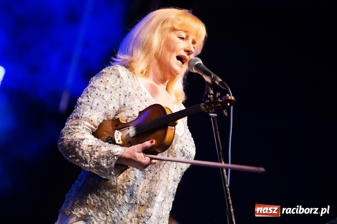 Zdjęcie w galerii na portalu naszraciborz.pl: Gang Marcela na zakończenie pierwszego dnia majówki w Nędzy wiadomości z regionu