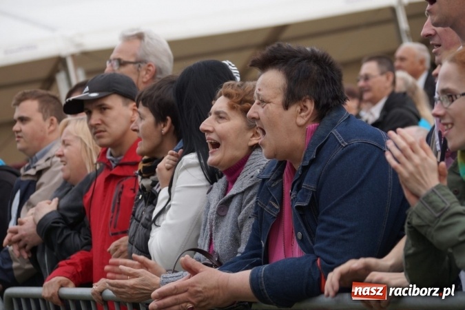 Zdjęcie w galerii na portalu naszraciborz.pl: Gang Marcela na zakończenie pierwszego dnia majówki w Nędzy wiadomości z regionu