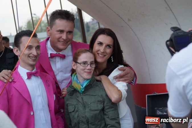 Zdjęcie w galerii na portalu naszraciborz.pl: Gang Marcela na zakończenie pierwszego dnia majówki w Nędzy wiadomości z regionu