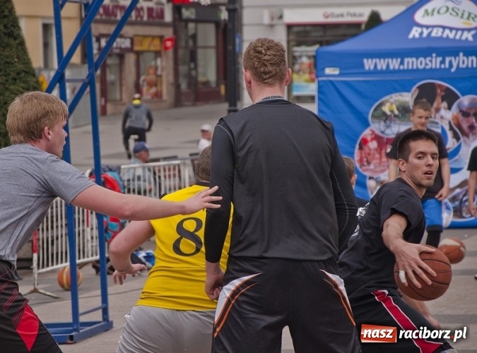 Zdjęcie w galerii na portalu naszraciborz.pl: Streetball. Zwycięstwo w Rybniku wiadomości z regionu