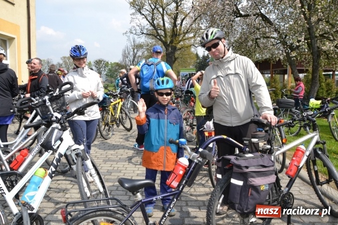 Zdjęcie w galerii na portalu naszraciborz.pl: Sezon rowerowy i marszów nordic walking w gminie Krzyżanowice oficjalnie rozpoczęty wiadomości z regionu