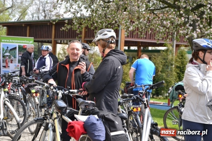 Zdjęcie w galerii na portalu naszraciborz.pl: Sezon rowerowy i marszów nordic walking w gminie Krzyżanowice oficjalnie rozpoczęty wiadomości z regionu