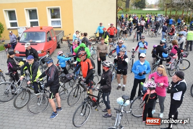 Zdjęcie w galerii na portalu naszraciborz.pl: Sezon rowerowy i marszów nordic walking w gminie Krzyżanowice oficjalnie rozpoczęty wiadomości z regionu