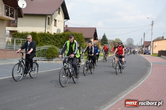 Zdjęcie w galerii na portalu naszraciborz.pl: Sezon rowerowy i marszów nordic walking w gminie Krzyżanowice oficjalnie rozpoczęty wiadomości z regionu