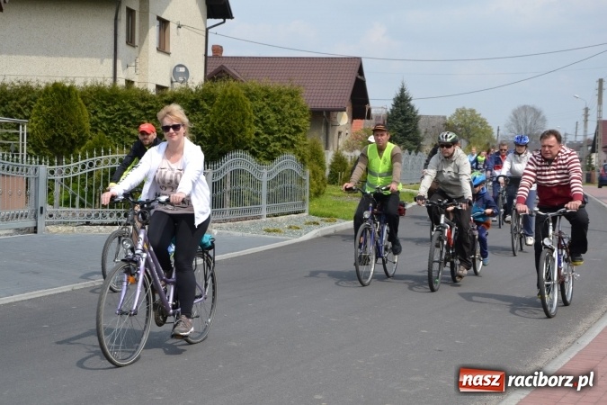 Zdjęcie w galerii na portalu naszraciborz.pl: Sezon rowerowy i marszów nordic walking w gminie Krzyżanowice oficjalnie rozpoczęty wiadomości z regionu