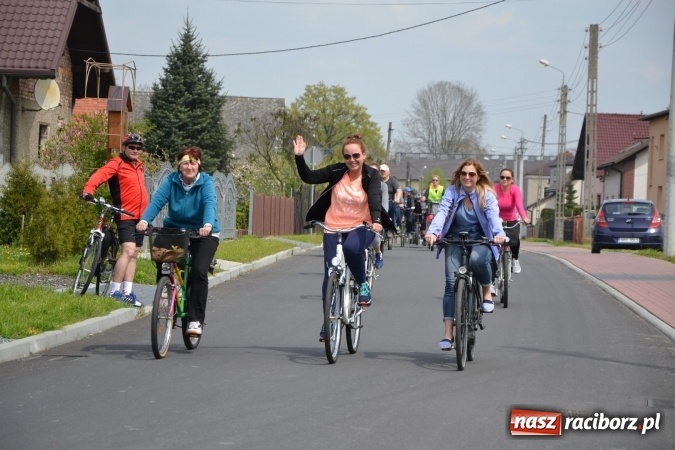 Zdjęcie w galerii na portalu naszraciborz.pl: Sezon rowerowy i marszów nordic walking w gminie Krzyżanowice oficjalnie rozpoczęty wiadomości z regionu