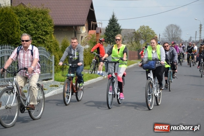 Zdjęcie w galerii na portalu naszraciborz.pl: Sezon rowerowy i marszów nordic walking w gminie Krzyżanowice oficjalnie rozpoczęty wiadomości z regionu