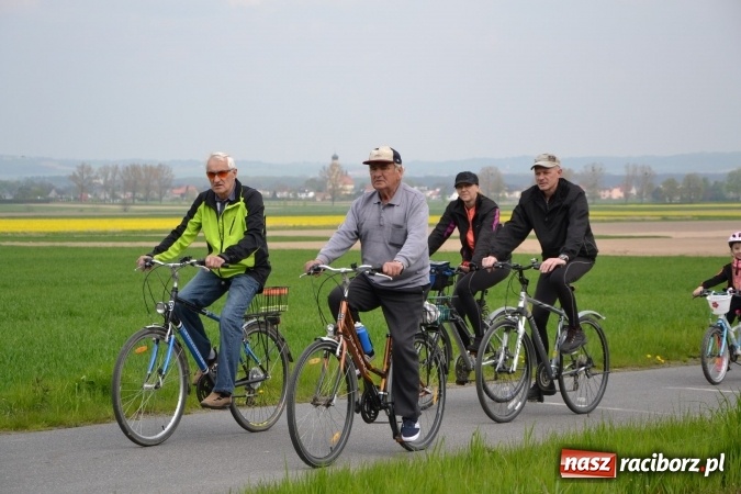 Zdjęcie w galerii na portalu naszraciborz.pl: Sezon rowerowy i marszów nordic walking w gminie Krzyżanowice oficjalnie rozpoczęty wiadomości z regionu