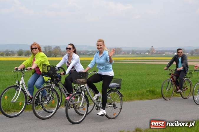 Zdjęcie w galerii na portalu naszraciborz.pl: Sezon rowerowy i marszów nordic walking w gminie Krzyżanowice oficjalnie rozpoczęty wiadomości z regionu
