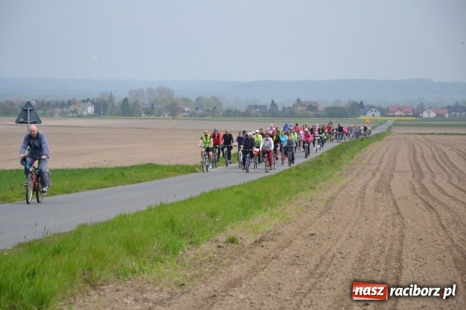 Zdjęcie w galerii na portalu naszraciborz.pl: Sezon rowerowy i marszów nordic walking w gminie Krzyżanowice oficjalnie rozpoczęty wiadomości z regionu