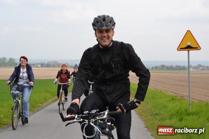 Zdjęcie w galerii na portalu naszraciborz.pl: Sezon rowerowy i marszów nordic walking w gminie Krzyżanowice oficjalnie rozpoczęty wiadomości z regionu
