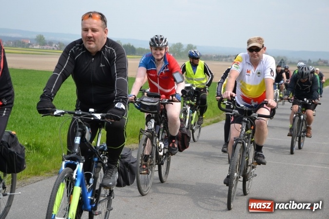 Zdjęcie w galerii na portalu naszraciborz.pl: Sezon rowerowy i marszów nordic walking w gminie Krzyżanowice oficjalnie rozpoczęty wiadomości z regionu