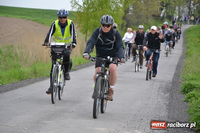 Zdjęcie w galerii na portalu naszraciborz.pl: Sezon rowerowy i marszów nordic walking w gminie Krzyżanowice oficjalnie rozpoczęty wiadomości z regionu