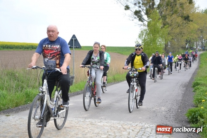 Zdjęcie w galerii na portalu naszraciborz.pl: Sezon rowerowy i marszów nordic walking w gminie Krzyżanowice oficjalnie rozpoczęty wiadomości z regionu