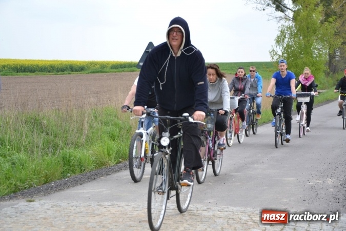 Zdjęcie w galerii na portalu naszraciborz.pl: Sezon rowerowy i marszów nordic walking w gminie Krzyżanowice oficjalnie rozpoczęty wiadomości z regionu
