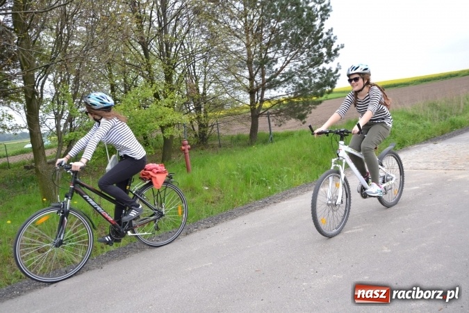 Zdjęcie w galerii na portalu naszraciborz.pl: Sezon rowerowy i marszów nordic walking w gminie Krzyżanowice oficjalnie rozpoczęty wiadomości z regionu