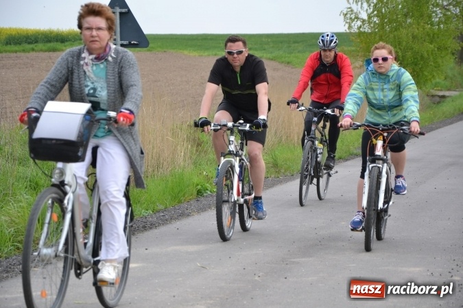 Zdjęcie w galerii na portalu naszraciborz.pl: Sezon rowerowy i marszów nordic walking w gminie Krzyżanowice oficjalnie rozpoczęty wiadomości z regionu