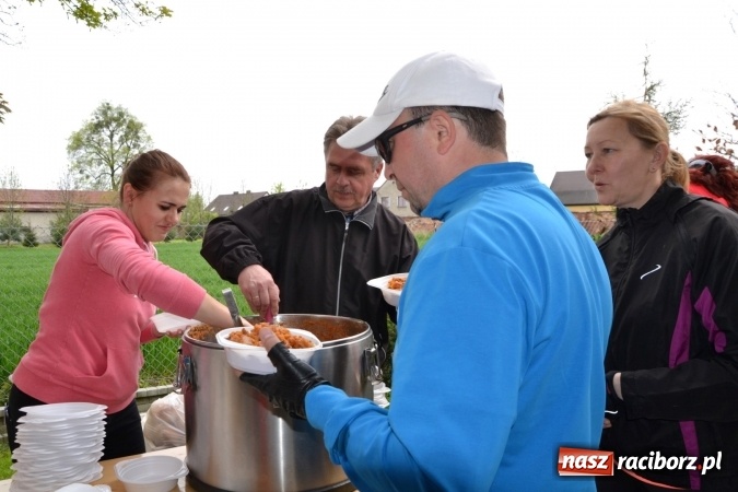 Zdjęcie w galerii na portalu naszraciborz.pl: Sezon rowerowy i marszów nordic walking w gminie Krzyżanowice oficjalnie rozpoczęty wiadomości z regionu