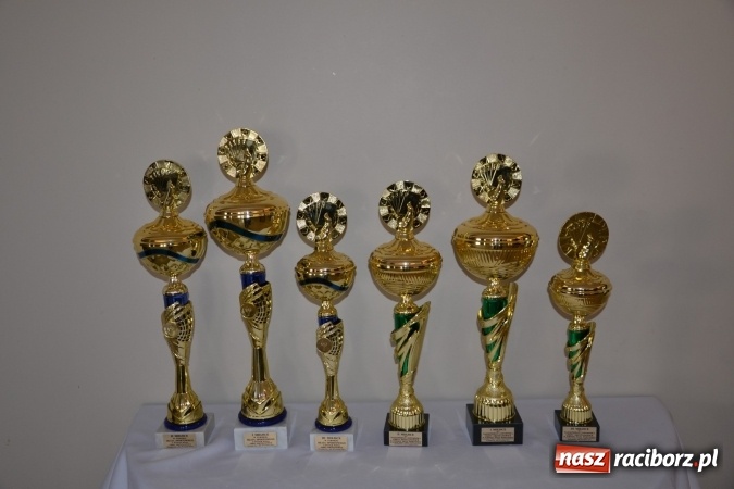 Zdjęcie w galerii na portalu naszraciborz.pl: Turnieju Skata o Puchar Wójta Gminy Krzyżanowice 2016 wiadomości z regionu