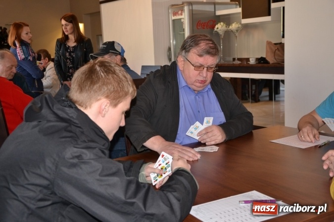 Zdjęcie w galerii na portalu naszraciborz.pl: Turnieju Skata o Puchar Wójta Gminy Krzyżanowice 2016 wiadomości z regionu