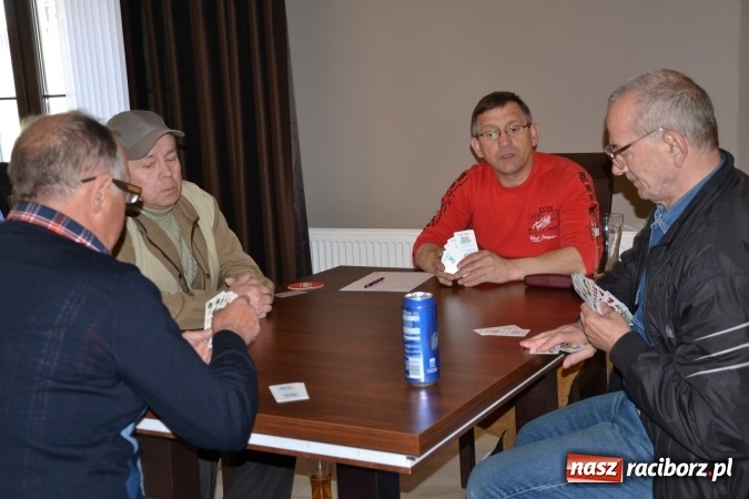 Zdjęcie w galerii na portalu naszraciborz.pl: Turnieju Skata o Puchar Wójta Gminy Krzyżanowice 2016 wiadomości z regionu