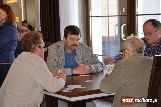 Zdjęcie w galerii na portalu naszraciborz.pl: Turnieju Skata o Puchar Wójta Gminy Krzyżanowice 2016 wiadomości z regionu