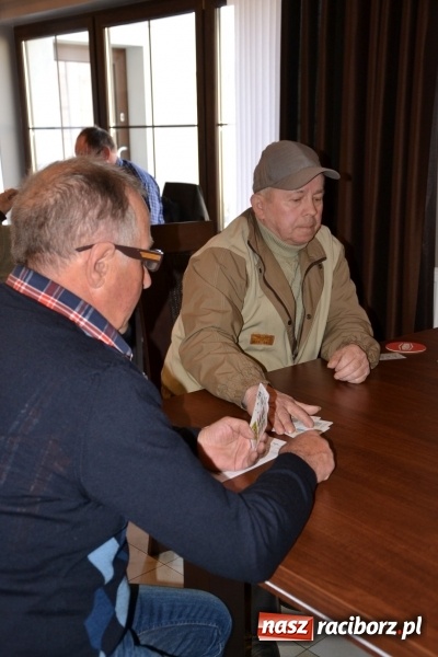 Zdjęcie w galerii na portalu naszraciborz.pl: Turnieju Skata o Puchar Wójta Gminy Krzyżanowice 2016 wiadomości z regionu