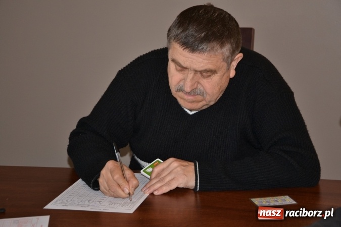 Zdjęcie w galerii na portalu naszraciborz.pl: Turnieju Skata o Puchar Wójta Gminy Krzyżanowice 2016 wiadomości z regionu