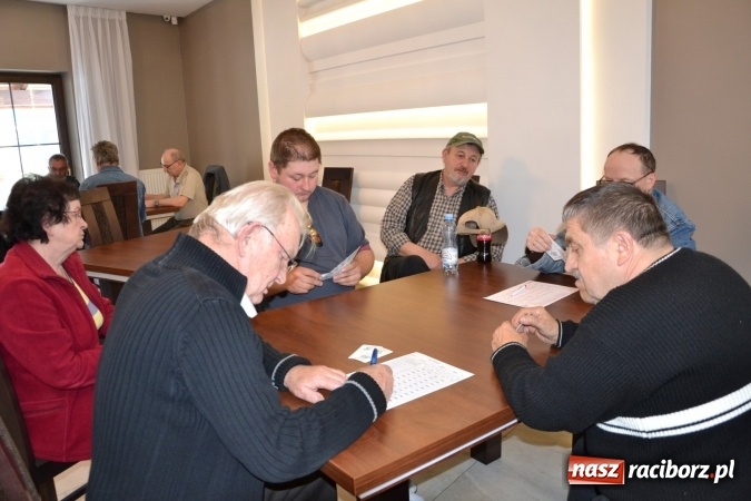 Zdjęcie w galerii na portalu naszraciborz.pl: Turnieju Skata o Puchar Wójta Gminy Krzyżanowice 2016 wiadomości z regionu