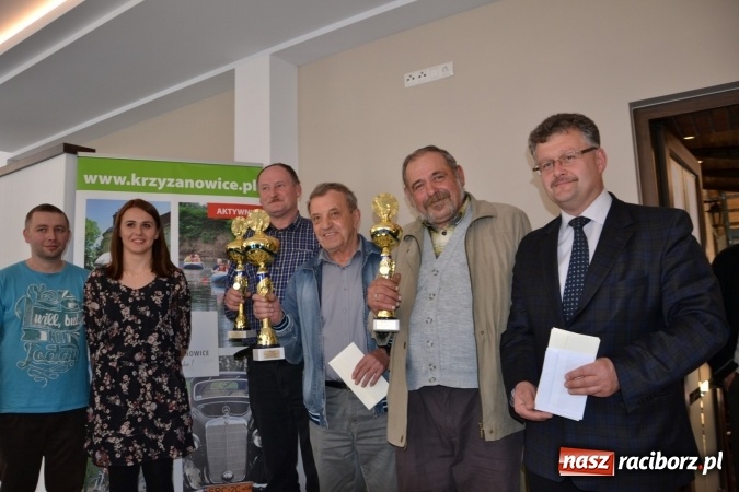 Zdjęcie w galerii na portalu naszraciborz.pl: Turnieju Skata o Puchar Wójta Gminy Krzyżanowice 2016 wiadomości z regionu