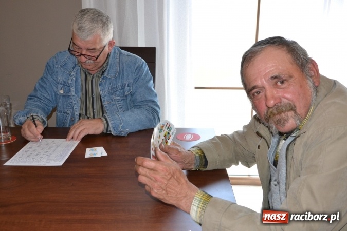 Zdjęcie w galerii na portalu naszraciborz.pl: Turnieju Skata o Puchar Wójta Gminy Krzyżanowice 2016 wiadomości z regionu