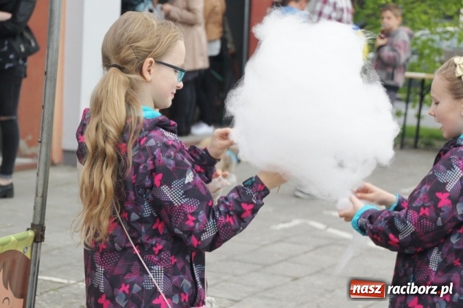Zdjęcie w galerii na portalu naszraciborz.pl: Wojnowicka majówka - fotorelacja z 2. dnia wiadomości z regionu