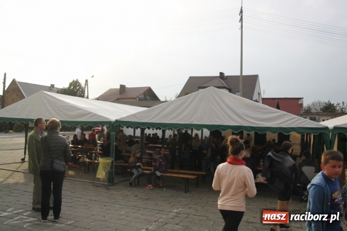 Zdjęcie w galerii na portalu naszraciborz.pl: Wojnowicka majówka - fotorelacja z 2. dnia wiadomości z regionu